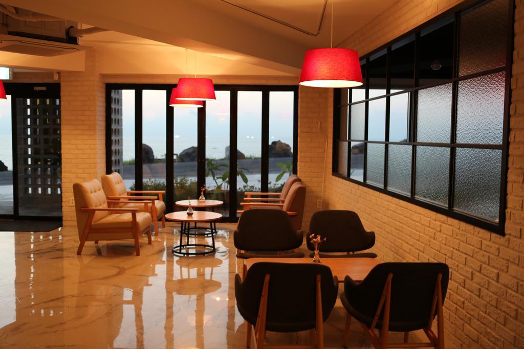 Plumeria Pension Jeju Exterior foto